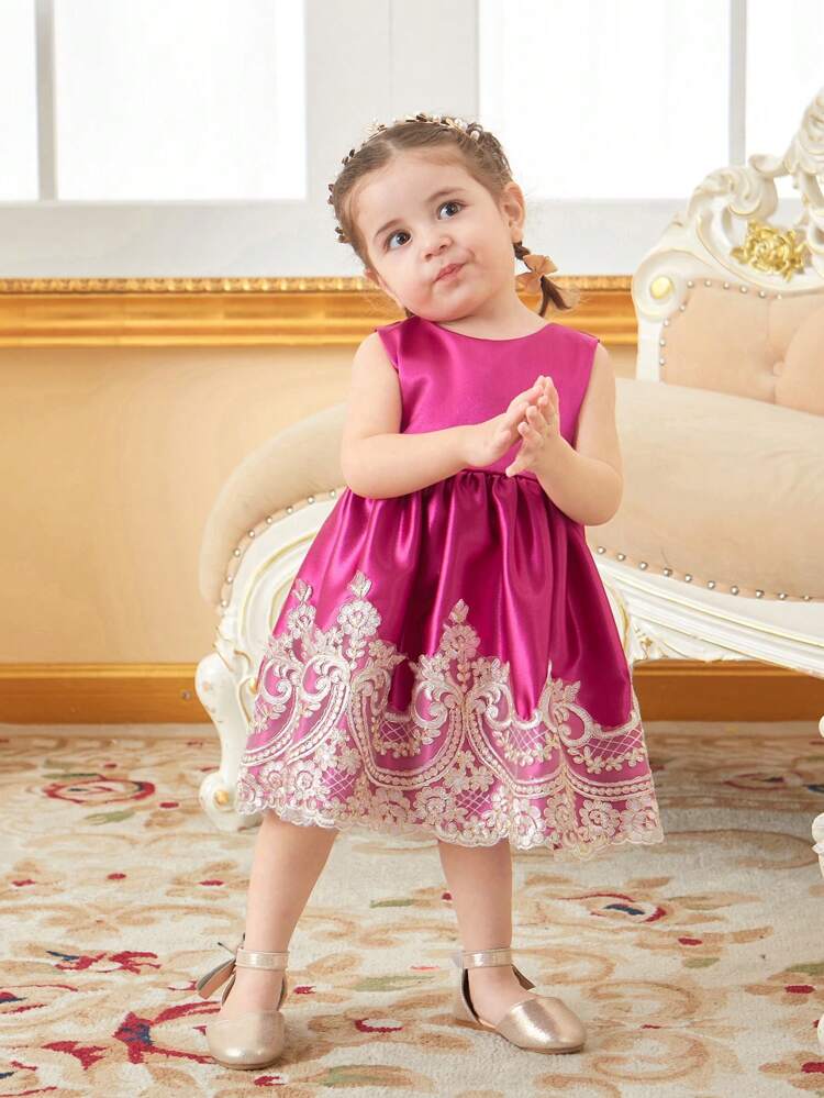 , Gorgeous And Elegant Palace Lace Embroidered Lace Dress For Baby Girls In Spring And Summer, Suitable For Parties