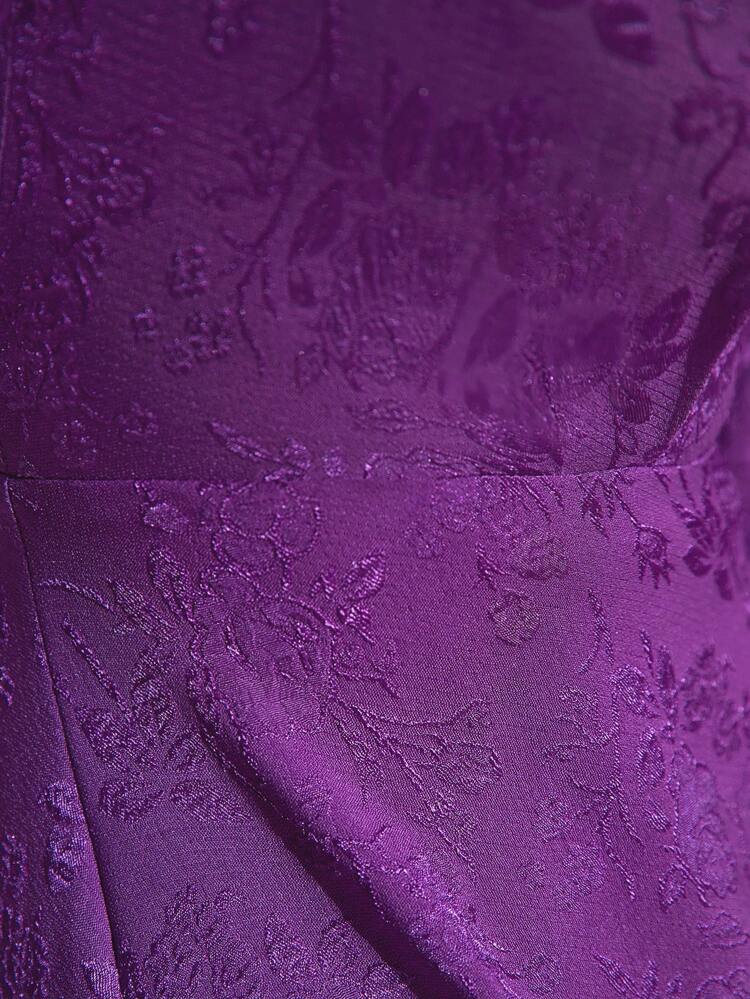 Women'S Sweetheart Neckline Long Sleeve Dress