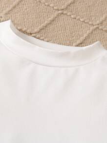 男孩休閒三件套,包括圓領短袖t恤、立領背心、拉鍊夾克和有彈性的袖口褲子 - 咖啡棕 - 查看 7