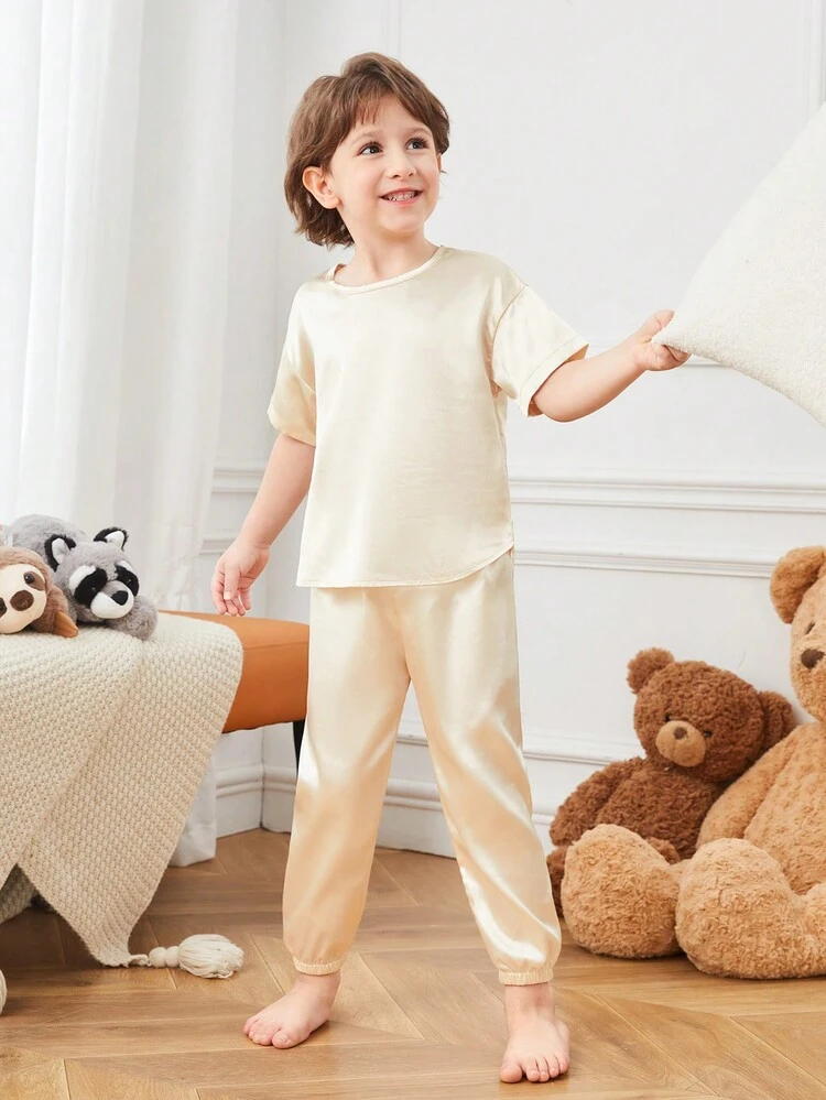 Toddler Boys' Solid Color Satin Short Sleeve Top And Pants Pajama Set