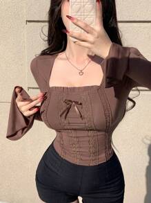 DAZY Áo thun tay dài cổ vuông viền ren, áo đi chơi, áo nhún bèo, quần áo mùa thu dễ thương - màu nâu - Xem 2