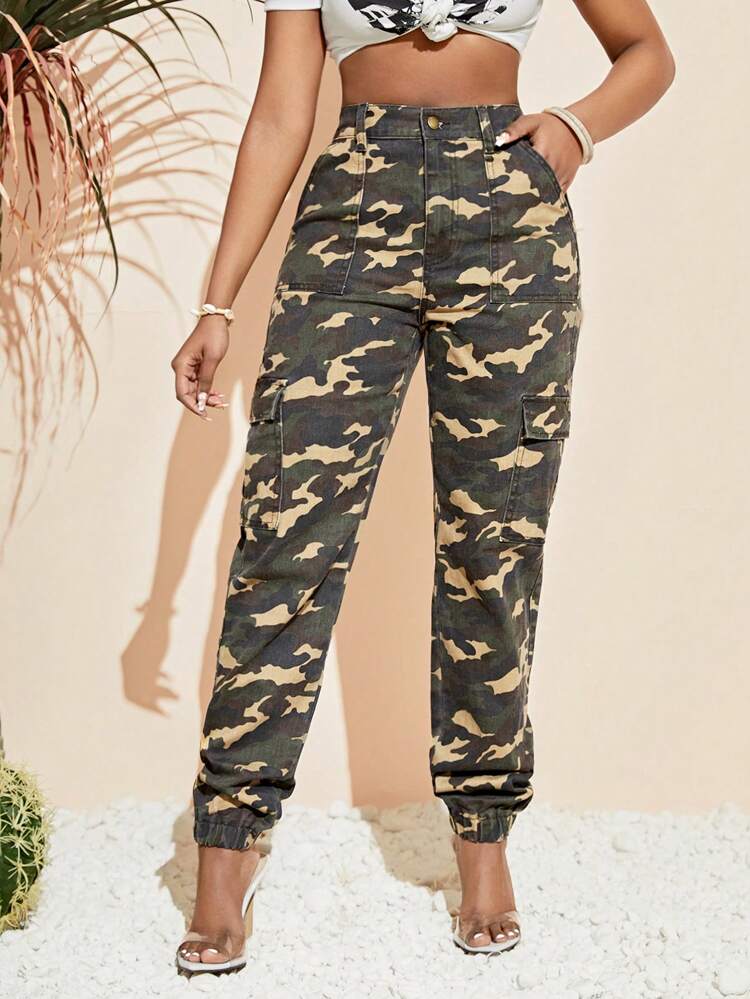 Women'S Camouflage Cargo Style Jeans With Pockets