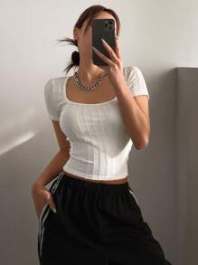 DAZY 高領紋理修身短袖t卹 - 白色 - 查看 3