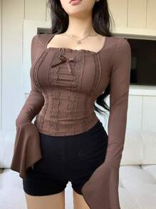 DAZY Áo thun tay dài cổ vuông viền ren, áo đi chơi, áo nhún bèo, quần áo mùa thu dễ thương - màu nâu - Xem 1