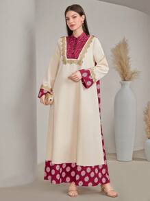 Al Najma 女士花卉刺繡立領阿拉伯長裙 - 彩色 - 查看 9