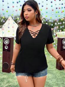 Flirla Kích thước lớn Màu thuần Crisscross Xu hướng: Cắt giảm Áo thun - màu đen - Xem 6