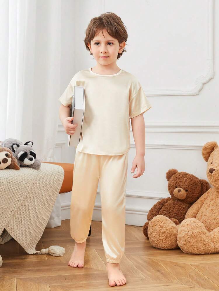 Toddler Boys' Solid Color Satin Short Sleeve Top And Pants Pajama Set