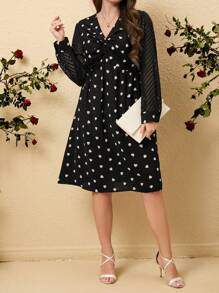 SHEIN Clasi 大尺碼女裝心形印花網紗長袖連衣裙 - 黑與白 - 查看 4