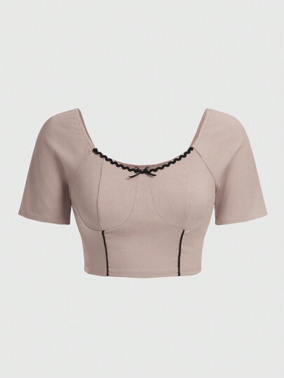 Camiseta casual de mujer con mangas raglán y lazo lindo