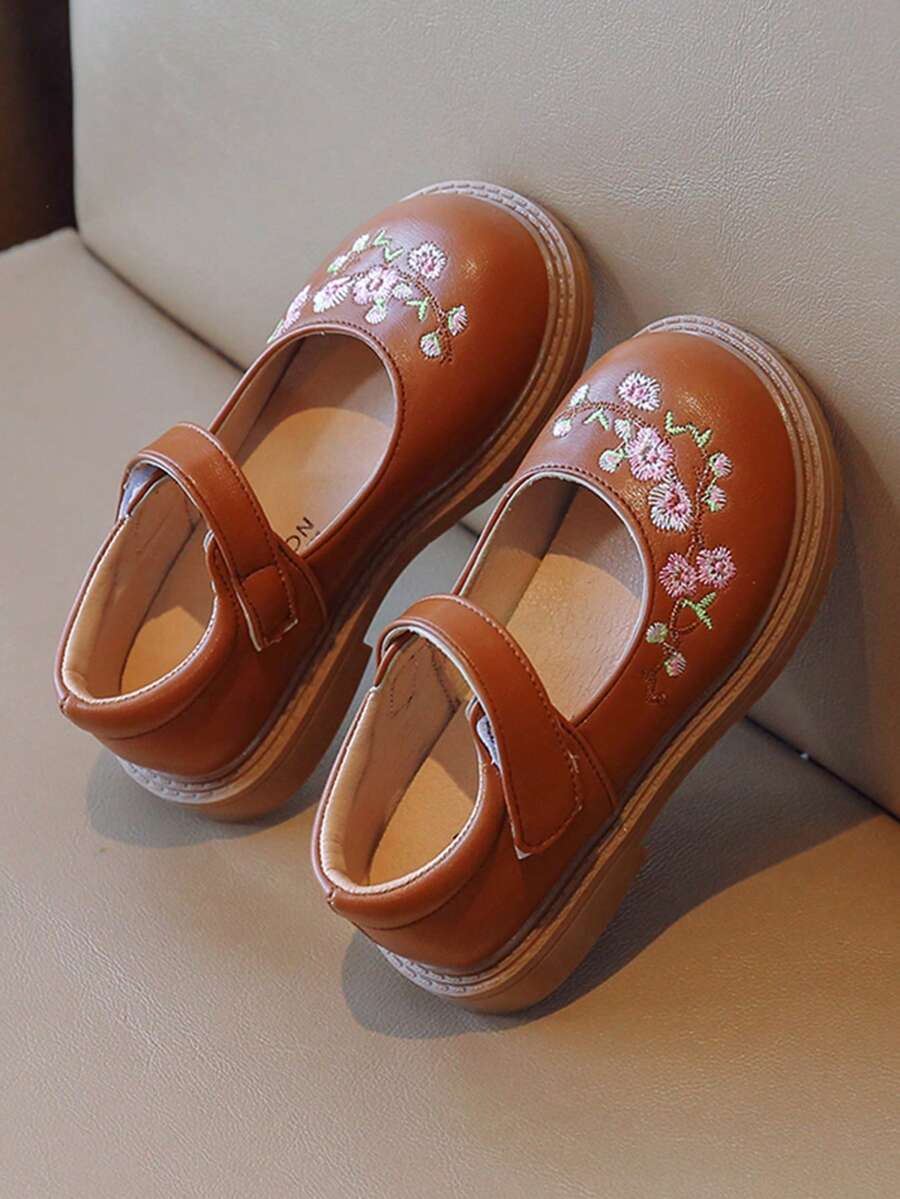 女童舒適平底鞋,時尚魔鬼氈面扣,印花圖案 - 棕色 - 查看 1