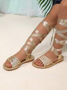 女童夏季時尚平底鞋,開放式腳趾和帶子,適用於日常、休閒、時尚和海灘,金色 - 金色 - 查看 5