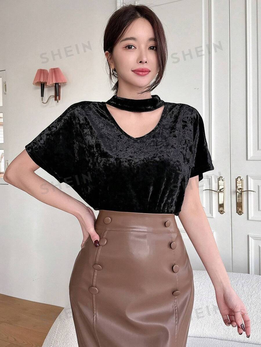 DAZY Camiseta De Manga Corta Y Alas De Murciélago Con Cuello En V Para Mujer