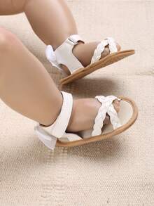 夏季新品镂空软底防滑透气可爱凉鞋适合0-1岁婴幼儿女孩 - 白色 - 查看 5