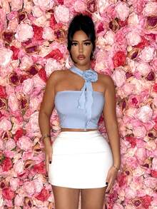 SHEIN SXY 情人节不对称花卉印花挂脖上衣 - 淺藍色 - 查看 4