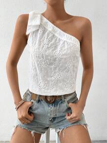 Breezaya 單肩無袖隨機條眼刺繡上衣