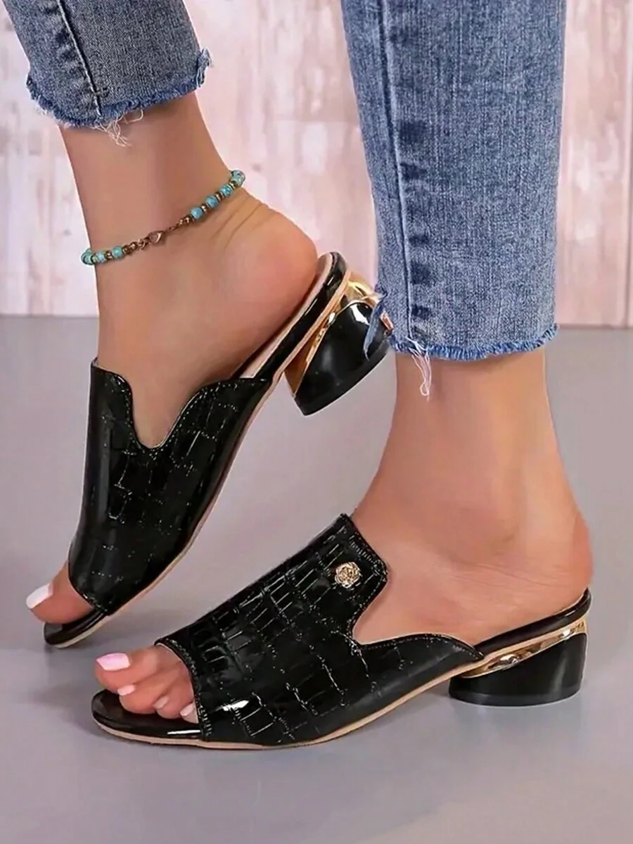 女式粗跟涼鞋，夏季新款時尚專利皮革中跟擦腳拖鞋，適合大腳女性 - 黑色 - 查看 1