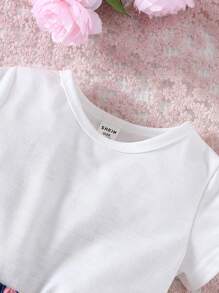 Conjunto De 3 Piezas Para Niña Bebé Que Incluye Camiseta Casual, Chaleco Con Diseño De Flamencos E Shorts