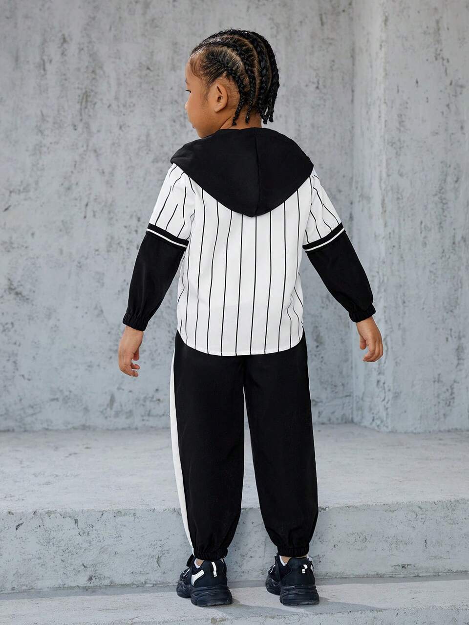2pcs/Set Young Boy Hooded 2 In 1 Printed Sports Outfit, Fleece Thickened