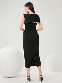 Modelyn Women'S Floral Embroidered Bodycon Dress - Black - View 2