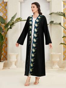 Al Najma 女士花朵刺绣拼接长款前开襟长袍，穆斯林时尚长袍，适合休闲/节日/聚会/旅行 - 黑色 - 查看 8