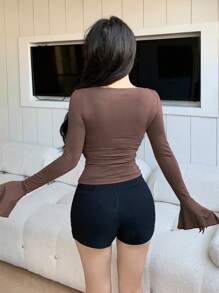 DAZY Áo thun tay dài cổ vuông viền ren, áo đi chơi, áo nhún bèo, quần áo mùa thu dễ thương - màu nâu - Xem 3