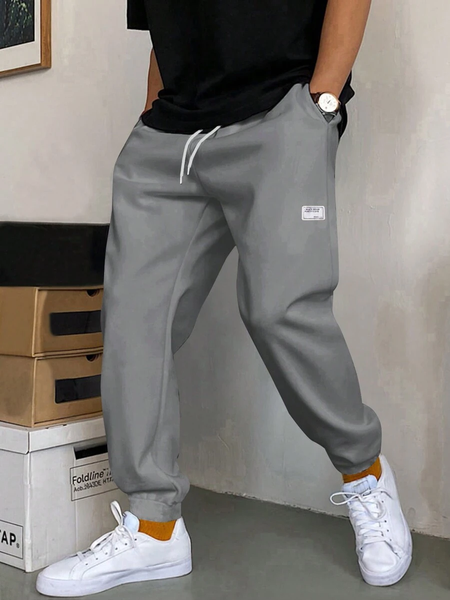 EURMUSE Men Letter Patched Drawstring Waist Sweatpants - Grey - View 1
