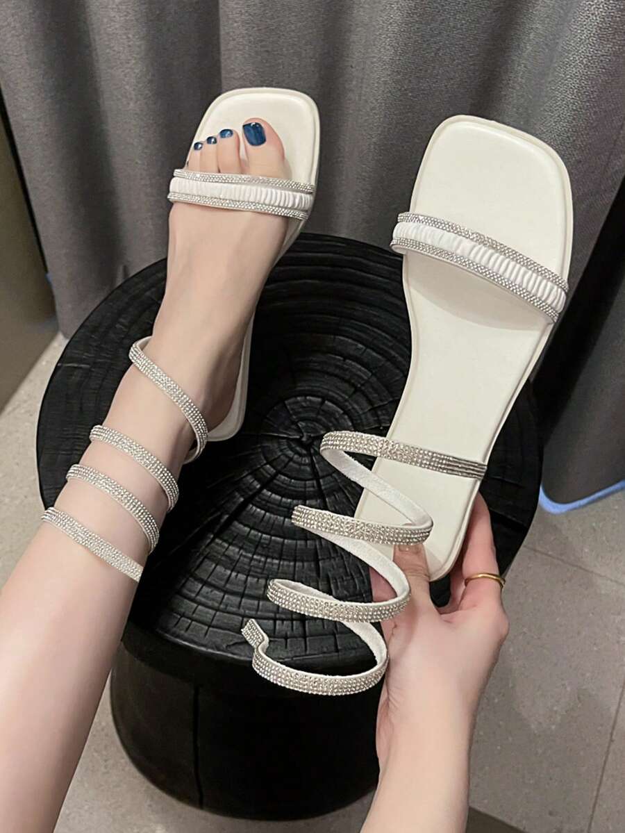 Của phụ nữ Đồ trang trí Rhinestone Con rắn Dây Quấn Thiết kế Dép phẳng , Chóp giầy hình vuông Quần quanh Dép phẳng , Hoàn hảo Đối với Các bữa tiệc Và Ngoài trời - trắng - Xem 1