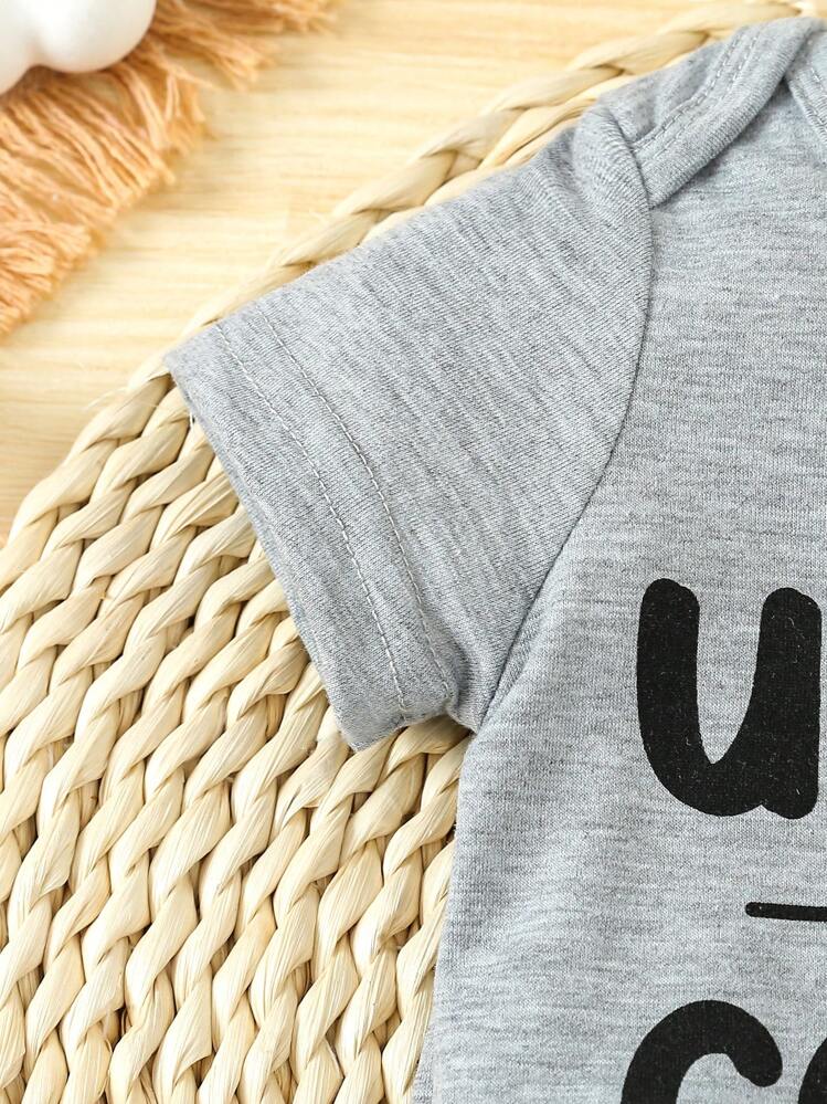 Baby Boy Short Sleeve Bodysuit With Slogan Print - Grey - View 3