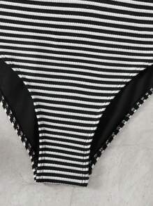 SHEIN Swim Women's Stripe & 3d Flower Separated Bikini Set Two Pieces Set Summer Beach - Black and White - View 6