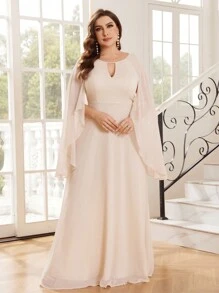 SHEIN Belle Plus Size Notched-Neckline, Elegant Bridesmaid Dress With Large Hemline Sleeves Long Sleeve Dress