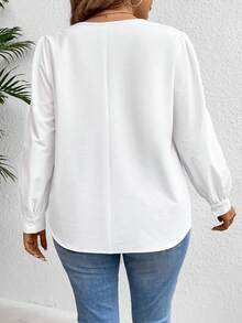 Celure 大尺碼純色紋理襯衫 - 白色 - 查看 2