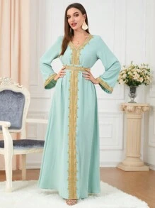 Women's Color Block Embroidered Patch V-Neck Long Sleeve Modest Dress Kaftan Arabian Dress - Mint Green - View 1