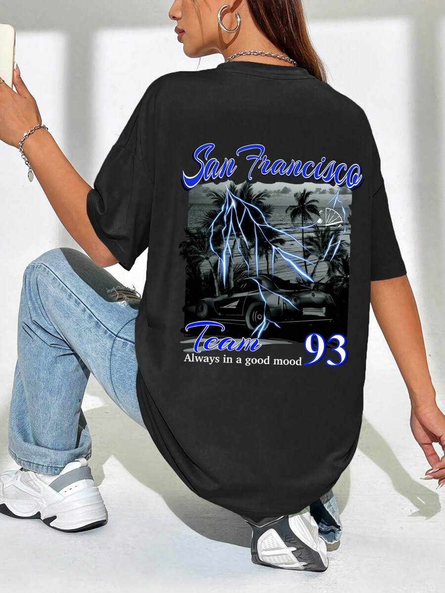 SHEIN Coolane Camiseta Con Gráfico De Carro Y Corte Fuera Del Hombro - Negro - Ver 1