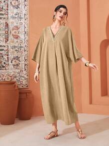 Al Najma 女式拼接编织腰带 V 领阿拉伯连衣裙 - 卡其色 - 查看 6