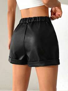 SHEIN EZwear 女士打褶紋人造皮革短褲 - 黑色 - 查看 2