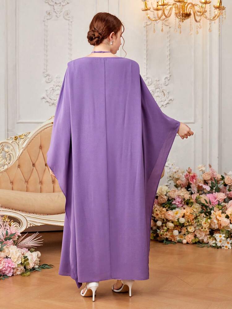 Teen Girls' Embroidered Applique Bat Wing Shaped Halterneck Dress With Weave Detailing