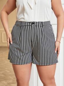 SHEIN Clasi Kích thước lớn Của phụ nữ Đồ họa Houndstooth Thẳng Quần short - Đen và trắng - Xem 1