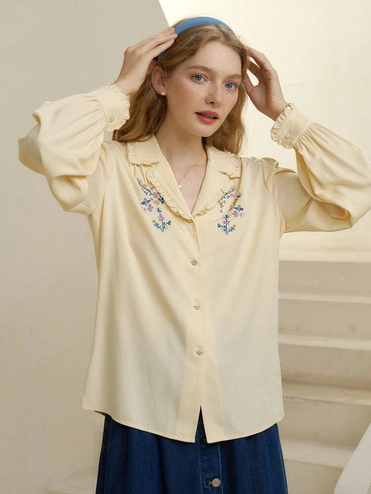 Simple Retro Camisa Viscose Bordada Com Botões Feminina Manga Longa Bufante Decorada Com Babados Florais E Bordados - Amarelo - Visão 5