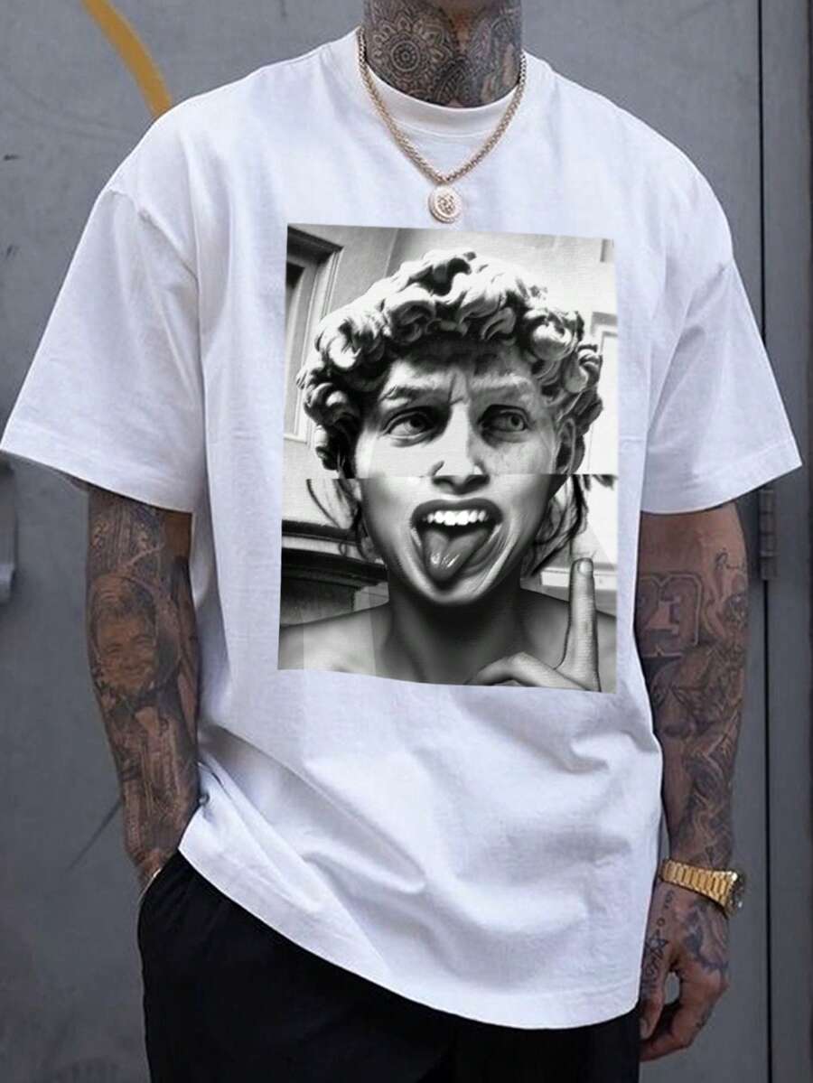 Manfinity EMRG 男士寬鬆印花短袖T恤，帶角色設計，圓領 - 白色 - 查看 1