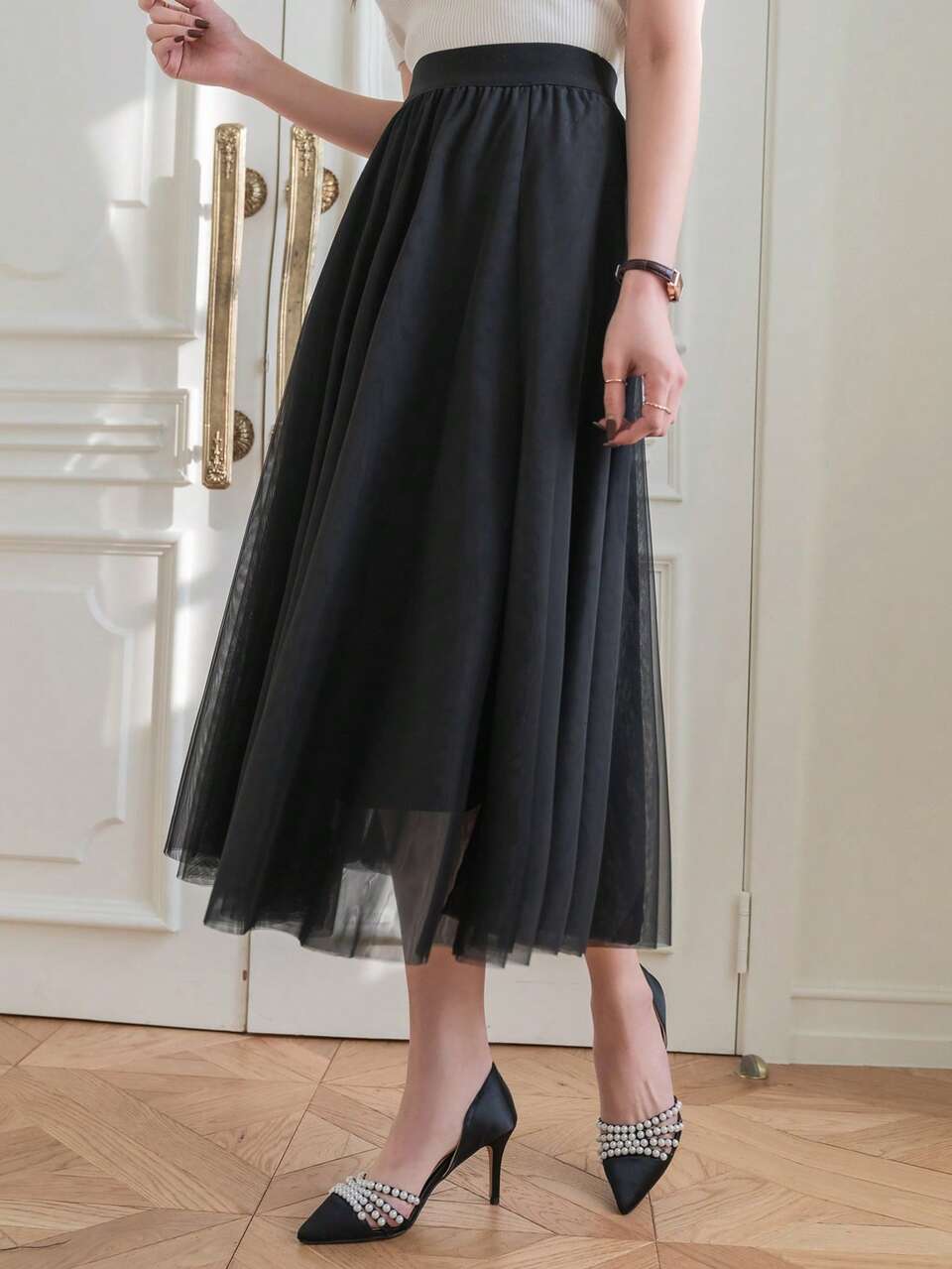 Elegant Full Sweep Mesh Skirt