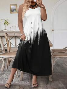 SHEIN Clasi Vestido De Talla Grande Con Cuello Halter Y Gradientes De Colores - Blanco y Negro - Ver 4