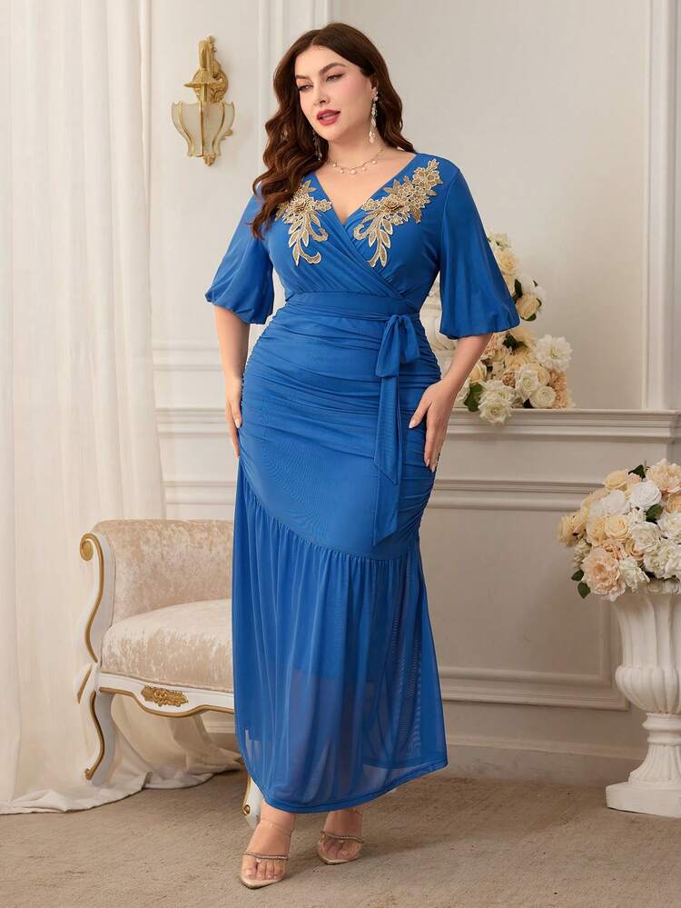 Plus Size Women'S Embroidered Lace Trim Lantern Sleeve Pleated Dress