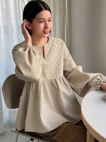 FRIFUL Women's Lantern Sleeve Ruffle Trim Tee, Ruffle