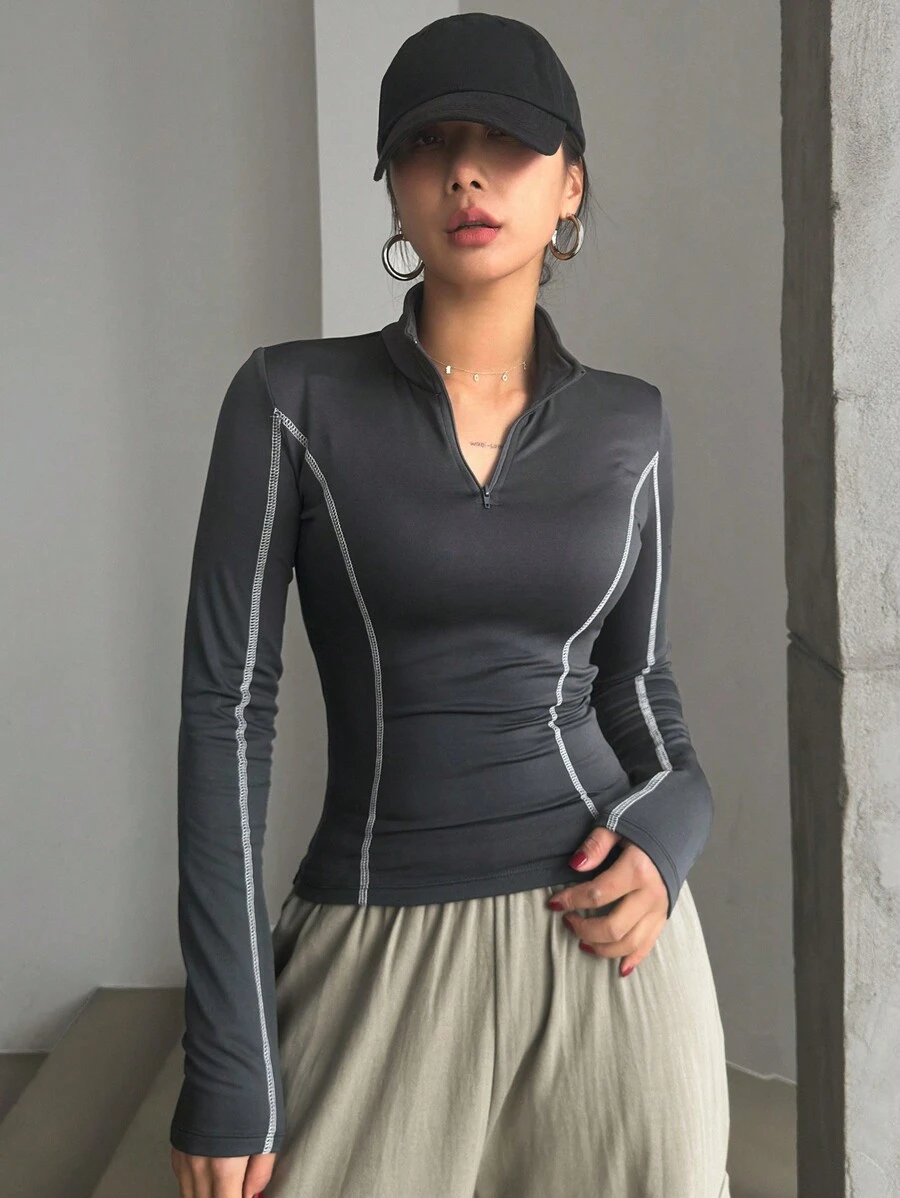 DAZY 修身女式 T 恤，带装饰边饰，立领和半开前襟，秋季服装长袖女式上衣 - 深灰色 - 查看 1