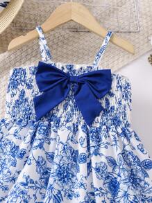 SHEIN Young Girls' Bowknot Decor Flower Printed Spaghetti Strap Dress,Holiday,Summer,Travel - Blue and White - View 3