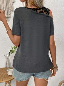 Calvaya 女士蕾絲拼布不對稱領口 T 卹 - 深灰色 - 查看 2