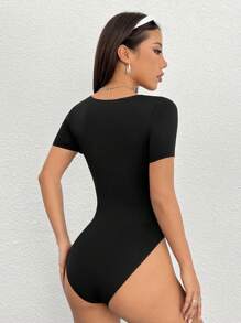 SHEIN PETITE Women's Solid Color Square Neck Slim Fit Short Sleeve Bodysuit