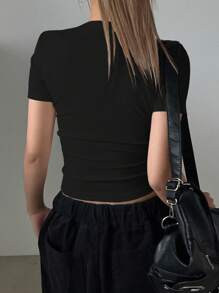 DAZY Women's Solid Color Slim Fit Cropped T-Shirt