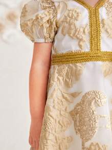 SHEIN ثوب أنيق للبنات الرضع طباعة زهرة ذهبية بأكمام قصيرة - أصفر - مشاهدة 6
