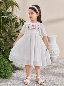 SHEIN Young Girls' Elegant Floral Embroidery Dress With Ruffle Hem - White - View 1